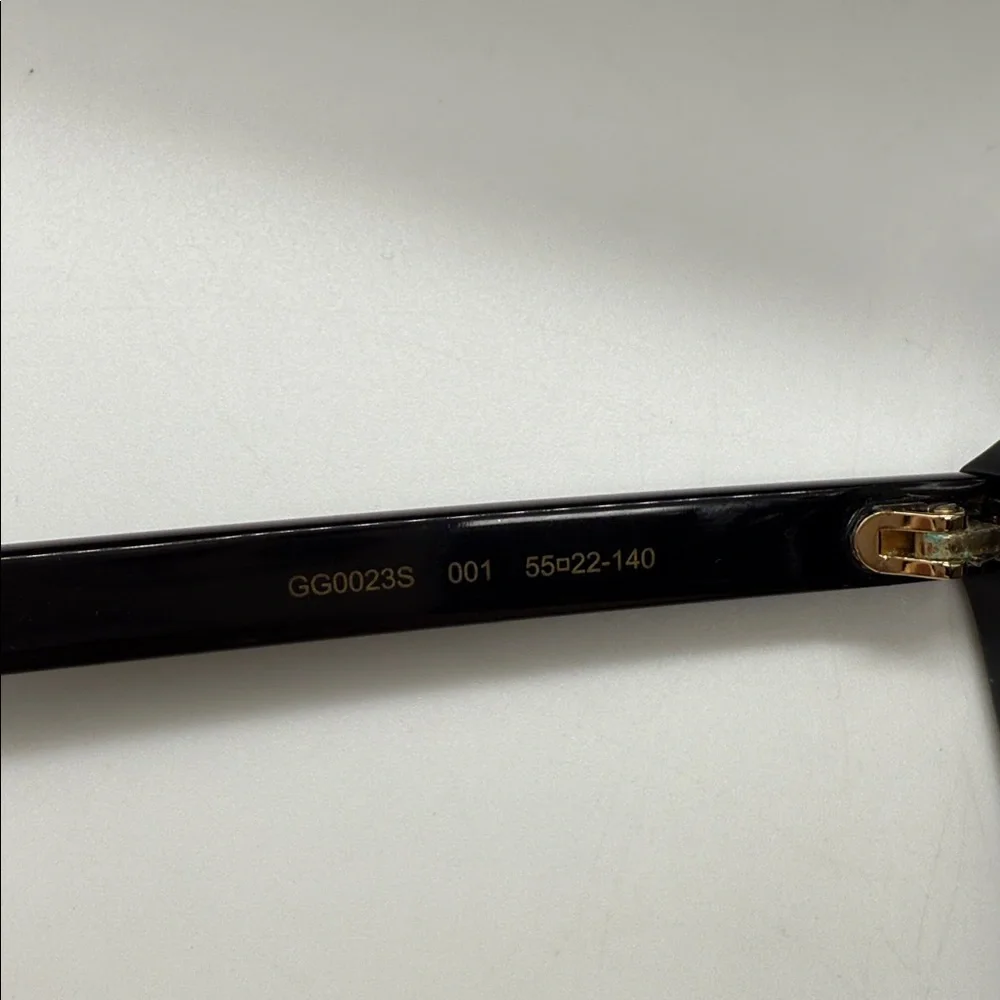 Authentic Gucci Women’s Round Sunglasses GG0023S 001 Black/Gold 55-22-140 w/case - Picture 2 of 6